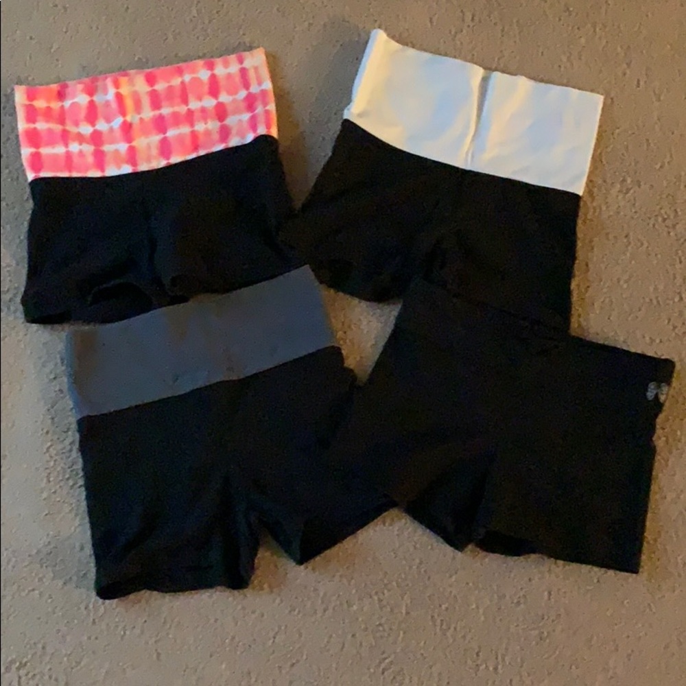 SET OF 4 VICTORIAS SECRET/PINK YOGA SHORTS